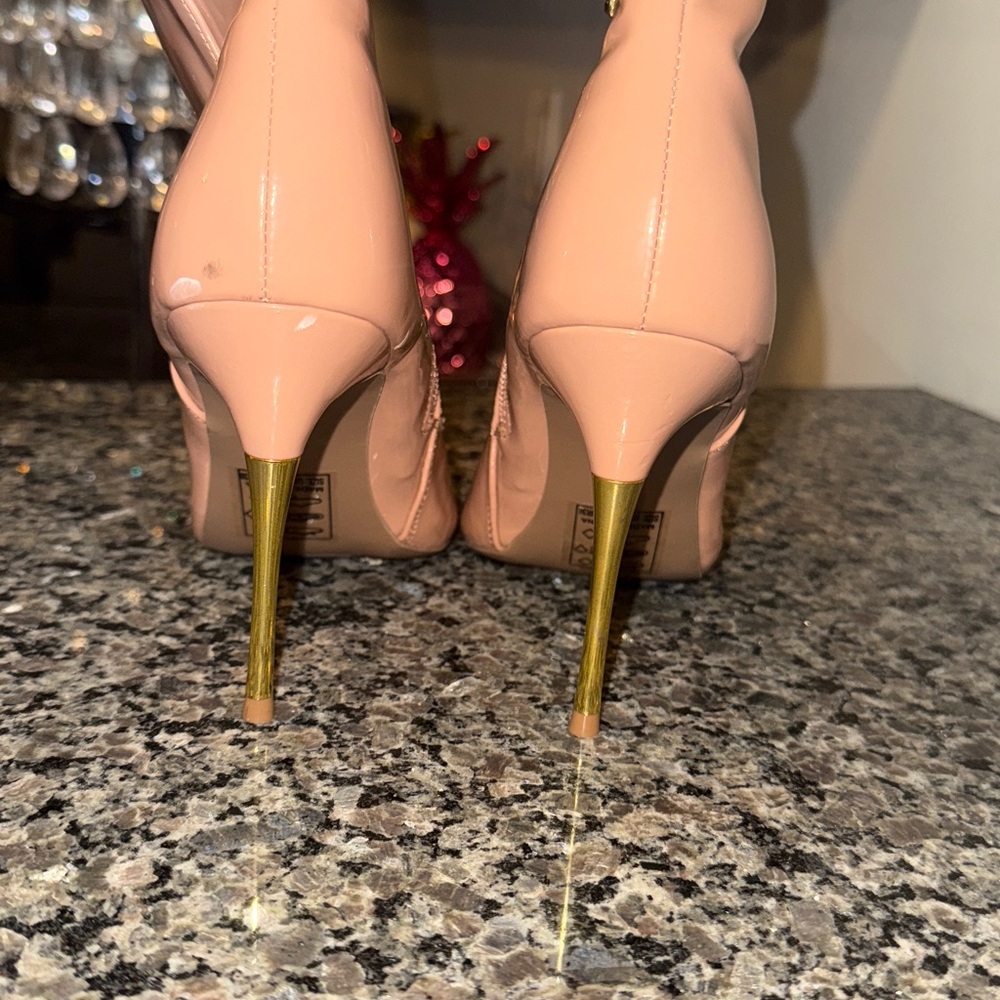 Tan high gloss comfy high heel boots - Picture 4 of 7